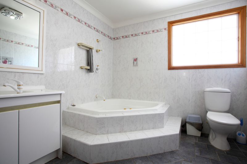 Top Bathtub Installation Companies in Mission, KS